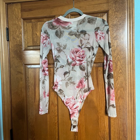 Floral mesh bodysuit - Picture 1 of 3